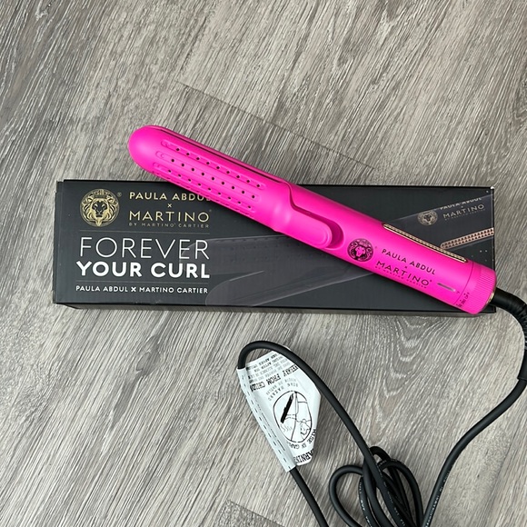Other - Paula Abdul x Martino 2-in-1 Hair Hot to Cold Straightener Curling iron NEW